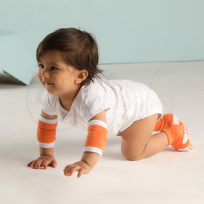 Anti Skid Infant Cotton Socks + Knee Pad + Bandana Drooling Bib Rabbit Orange (0-2 Years)
